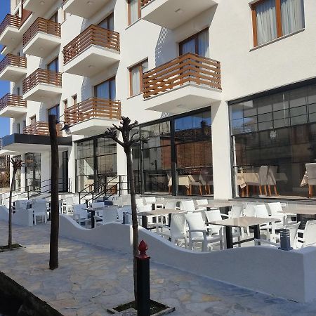 Grand Hotel Pogradec Tushemisht Exterior photo