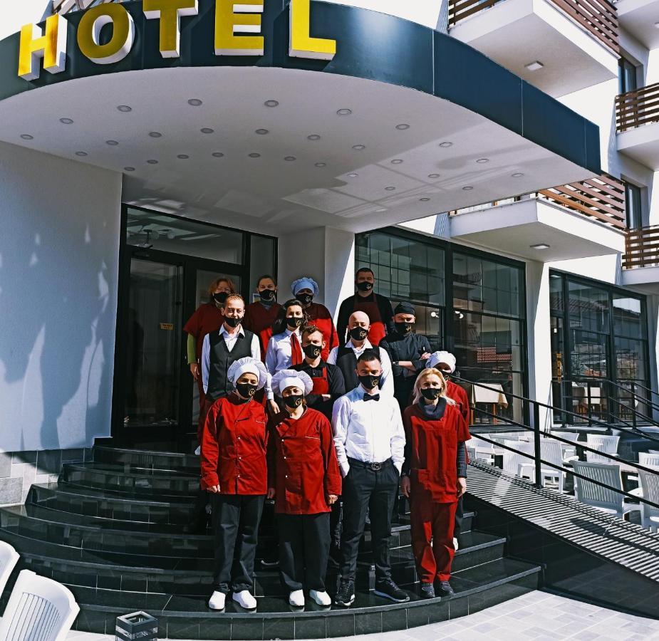 Grand Hotel Pogradec Tushemisht Exterior photo