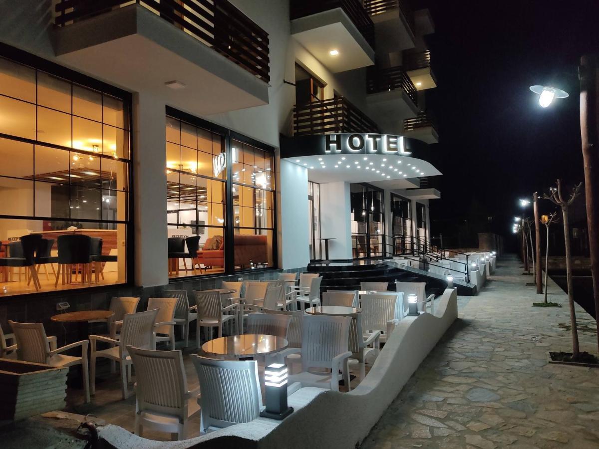 Grand Hotel Pogradec Tushemisht Exterior photo