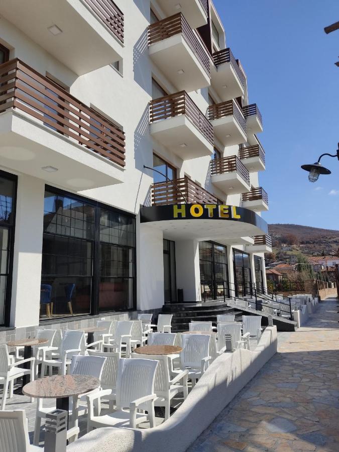 Grand Hotel Pogradec Tushemisht Exterior photo