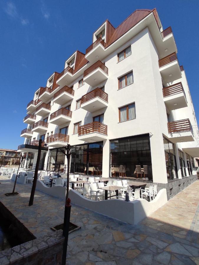 Grand Hotel Pogradec Tushemisht Exterior photo