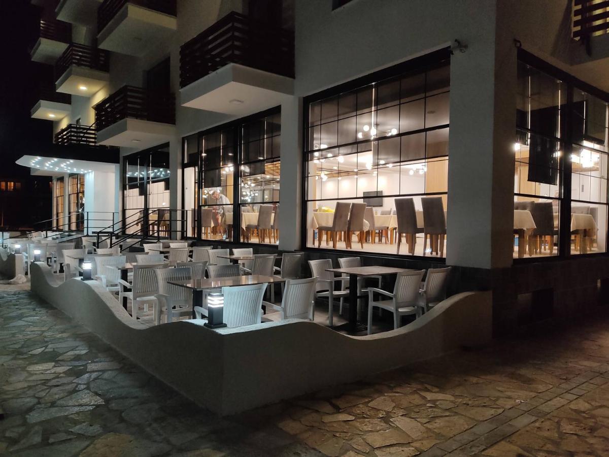 Grand Hotel Pogradec Tushemisht Exterior photo